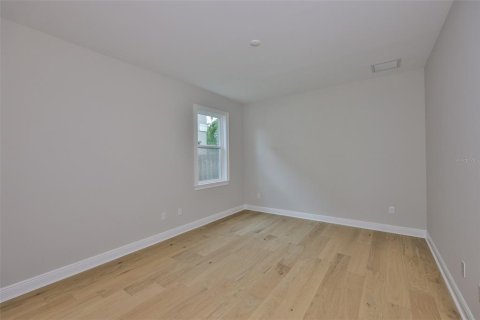 House in Tampa, Florida 4 bedrooms, 344.2 sq.m. № 1666869 - photo 20