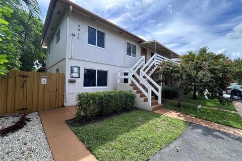 Appartement à louer à Fort Lauderdale, Floride: 1 chambre, 65.03 m2 № 2286727 - photo 2