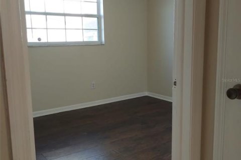 Villa ou maison à louer à Apollo Beach, Floride: 4 chambres, 199 m2 № 2166226 - photo 4