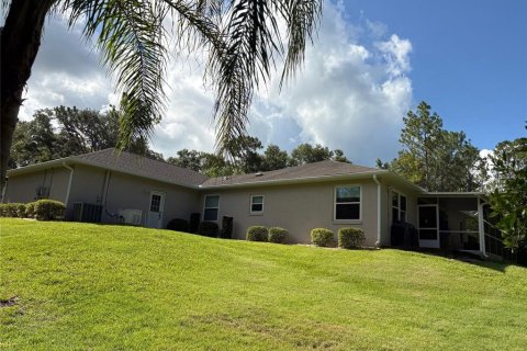 House in Dunnellon, Florida 3 bedrooms, 151.15 sq.m. № 1869378 - photo 26