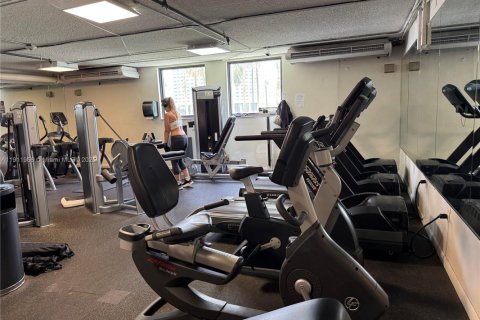 Copropriété à louer à Miami, Floride: 2 chambres, 91.97 m2 № 1969621 - photo 25