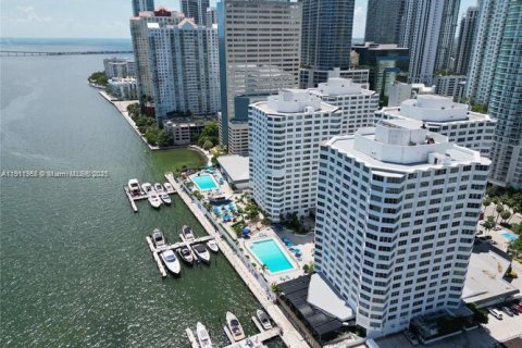Copropriété à louer à Miami, Floride: 2 chambres, 91.97 m2 № 1969621 - photo 1