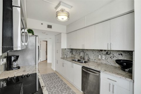 Copropriété à vendre à Aventura, Floride: 3 chambres, 170.94 m2 № 1696739 - photo 30