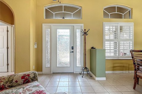 House in North Fort Myers, Florida 2 bedrooms, 184.69 sq.m. № 1680377 - photo 7