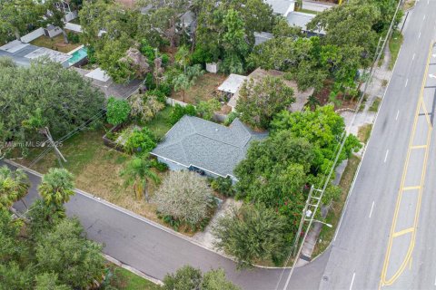Casa en venta en Saint Petersburg, Florida, 3 dormitorios № 1956168 - foto 6