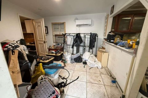 Villa ou maison à vendre à Miramar, Floride: 1 chambre, 51.84 m2 № 1967584 - photo 12