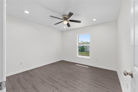 House in Citrus Springs, Florida 4 bedrooms, 159.33 sq.m. № 2430751 - photo 29
