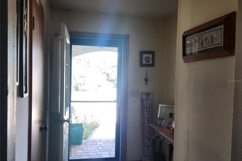 Casa en venta en Spring Hill, Florida, 3 dormitorios, 124.49 m2 № 2383358 - foto 2