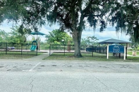 Apartment in Lake Wales, Florida 2 bedrooms, 231.88 sq.m. № 1911621 - photo 11