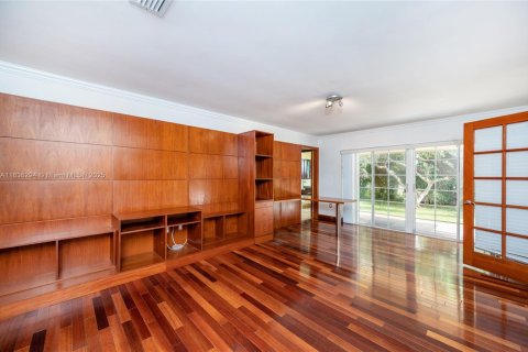 Casa en alquiler en Doral, Florida, 4 dormitorios, 210.7 m2 № 1825886 - foto 22