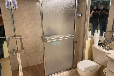 Снять в аренду кондоминиум в Хайалиа, Флорида 1 спальня, 69.03м2, № 1951810 - фото 10