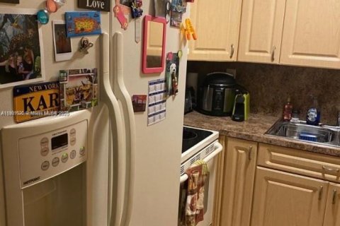 Снять в аренду кондоминиум в Хайалиа, Флорида 1 спальня, 69.03м2, № 1951810 - фото 6