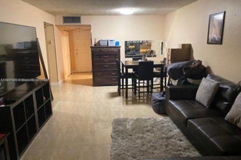 Снять в аренду кондоминиум в Хайалиа, Флорида 1 спальня, 69.03м2, № 1951810 - фото 7