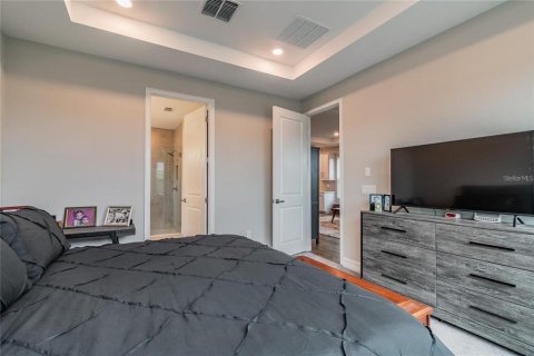 House in Wesley Chapel, Florida 3 bedrooms, 150.97 sq.m. № 1869599 - photo 26