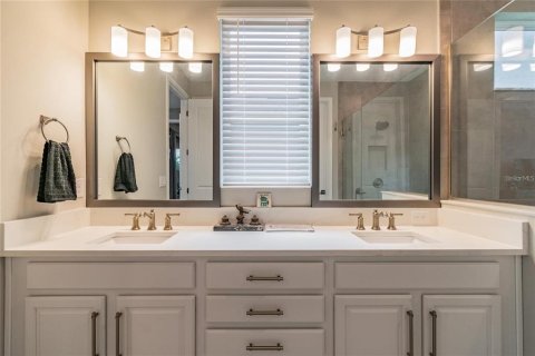 House in Wesley Chapel, Florida 3 bedrooms, 150.97 sq.m. № 1869599 - photo 27