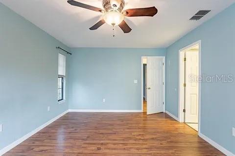 House in Weeki Wachee, Florida 4 bedrooms, 212 sq.m. № 2131770 - photo 11