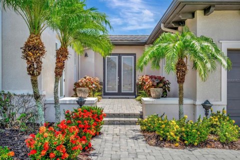 House in Bradenton, Florida 3 bedrooms, 270.62 sq.m. № 1826571 - photo 5