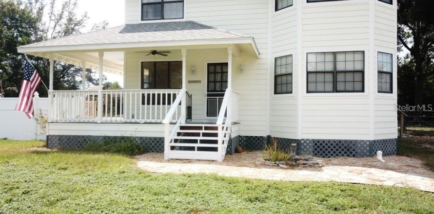 Villa ou maison à Summerfield, Floride 3 chambres, 151.43 m2 № 1829414