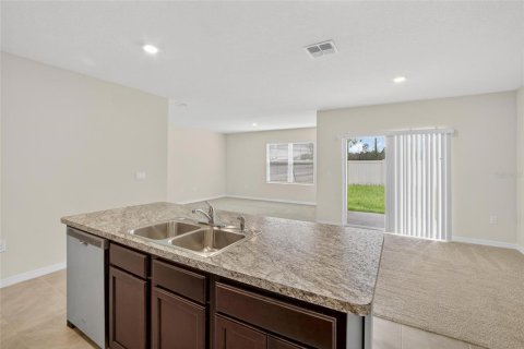 House in Winter Haven, Florida 4 bedrooms, 171.96 sq.m. № 1835869 - photo 22