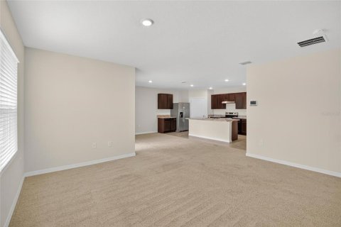 House in Winter Haven, Florida 4 bedrooms, 171.96 sq.m. № 1835869 - photo 26