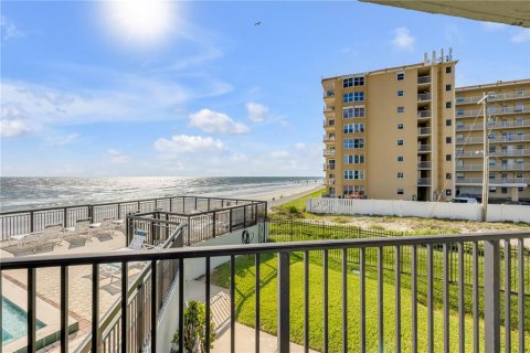 Condo in New Smyrna Beach, Florida, 1 bedroom  № 1648811 - photo 27