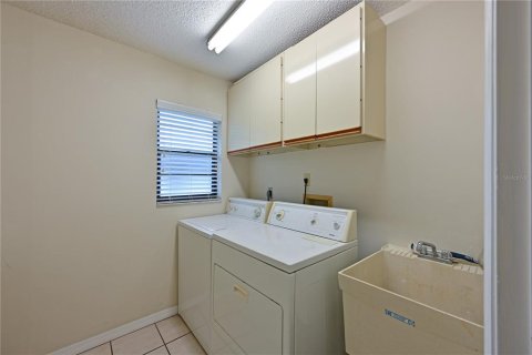 Купить виллу или дом в Сарасота, Флорида 7 комнат, 207.82м2, № 2142748 - фото 23
