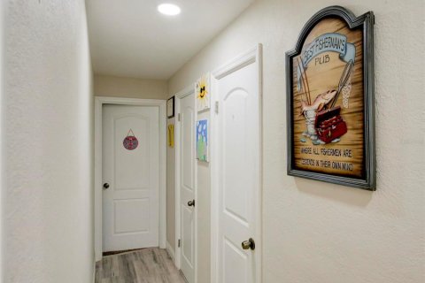 Casa en venta en Pinellas Park, Florida, 3 dormitorios, 135.27 m2 № 1651311 - foto 18