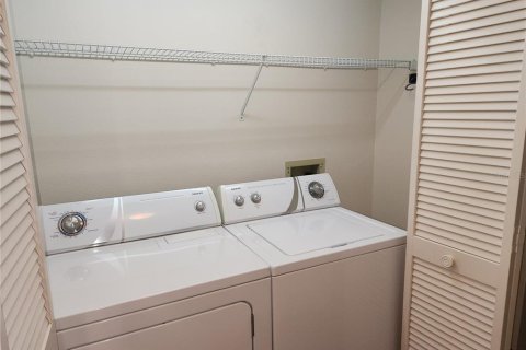 Condominio en alquiler en Bradenton, Florida, 2 dormitorios, 96.8 m2 № 1670686 - foto 19