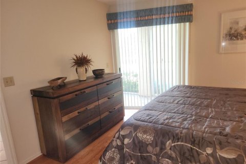 Condominio en alquiler en Bradenton, Florida, 2 dormitorios, 96.8 m2 № 1670686 - foto 10