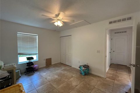 House in Newberry, Florida 4 bedrooms, 174.1 sq.m. № 1913006 - photo 18