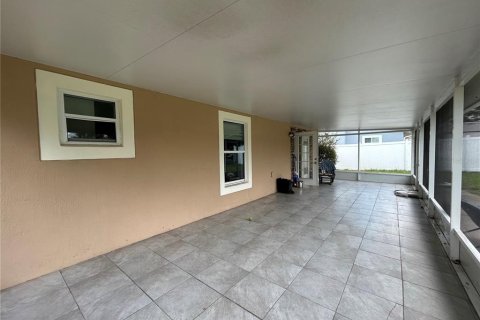 House in Newberry, Florida 4 bedrooms, 174.1 sq.m. № 1913006 - photo 23