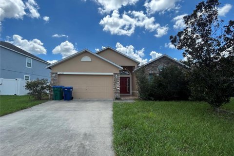 House in Newberry, Florida 4 bedrooms, 174.1 sq.m. № 1913006 - photo 1