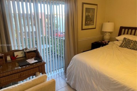 Copropriété à louer à Miami, Floride: 1 chambre, 51.56 m2 № 1999406 - photo 11