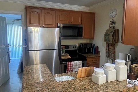 Copropriété à louer à Miami, Floride: 1 chambre, 51.56 m2 № 1999406 - photo 9