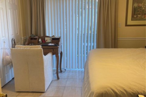 Copropriété à louer à Miami, Floride: 1 chambre, 51.56 m2 № 1999406 - photo 12