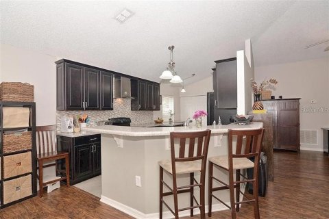 House in Apopka, Florida 3 bedrooms, 114.46 sq.m. № 1918928 - photo 8
