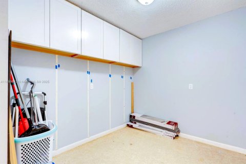 Condo in Boca Raton, Florida, 2 bedrooms  № 1951500 - photo 12