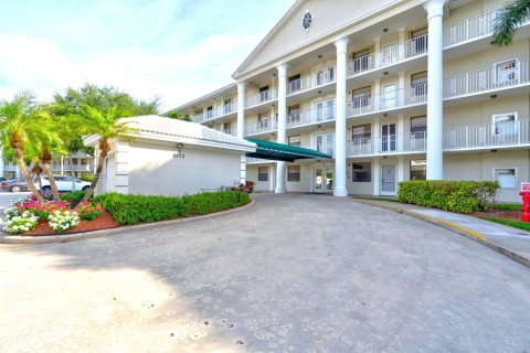 Condo in Boca Raton, Florida, 2 bedrooms  № 1951500 - photo 2