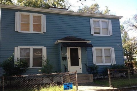 Commercial property in Saint Petersburg, Florida 175.59 sq.m. № 1718254 - photo 1