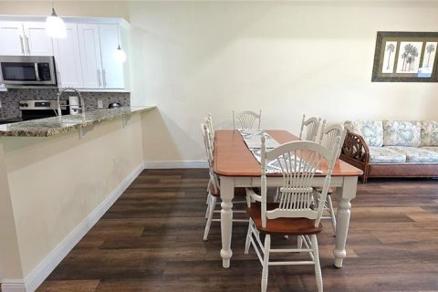 Propiedad comercial en venta en Lehigh Acres, Florida, 6 dormitorios, 231.51 m2 № 2314215 - foto 13