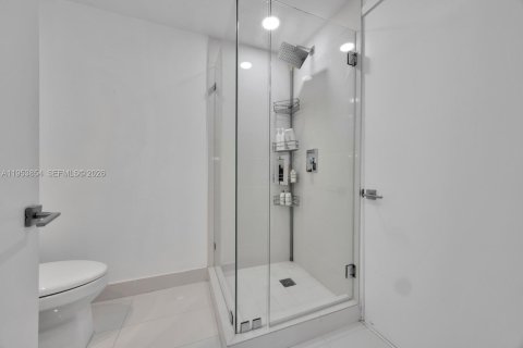 Copropriété à louer à Miami, Floride: 2 chambres, 97.83 m2 № 2008038 - photo 13