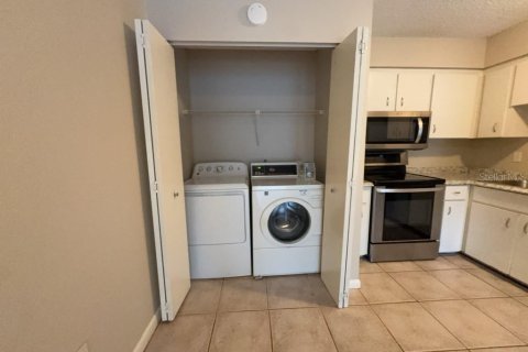 Apartment in Ocala, Florida 2 bedrooms, 74.88 sq.m. № 2379034 - photo 19