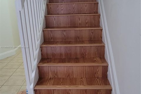 Touwnhouse à louer à Dania Beach, Floride: 3 chambres, 128.39 m2 № 2027884 - photo 12