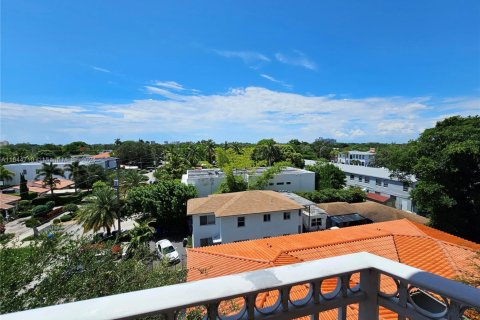 Купить кондоминиум в Майами, Флорида 2 спальни, 95.69м2, № 1702942 - фото 24