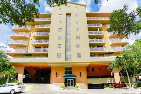 Купить кондоминиум в Майами, Флорида 2 спальни, 95.69м2, № 1702942 - фото 26