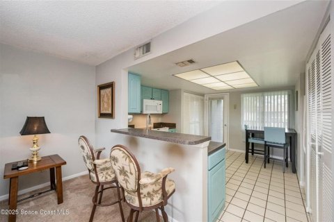 Condo in Rockledge, Florida, 2 bedrooms  № 1769416 - photo 11