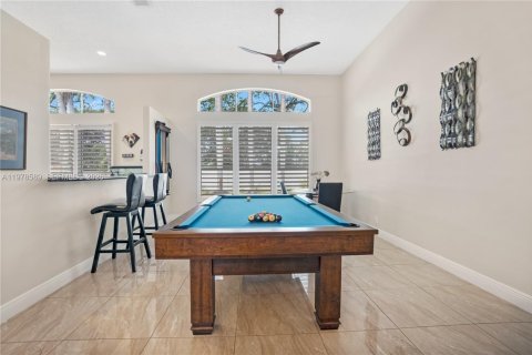 Villa ou maison à vendre à Hollywood, Floride: 3 chambres, 205.69 m2 № 2175112 - photo 4