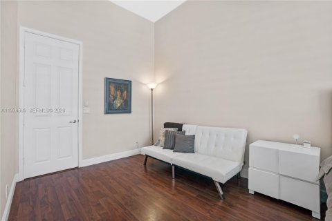 Villa ou maison à vendre à Hollywood, Floride: 3 chambres, 205.69 m2 № 2175112 - photo 18