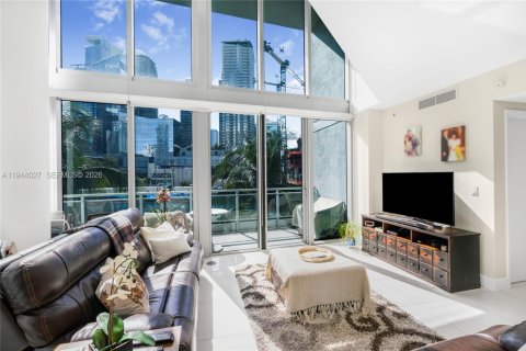 Condo in Miami, Florida, 3 bedrooms  № 2001019 - photo 6