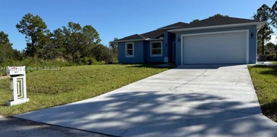 Дом в Лихай-Эйкерс, Флорида 3 спальни № 1956170